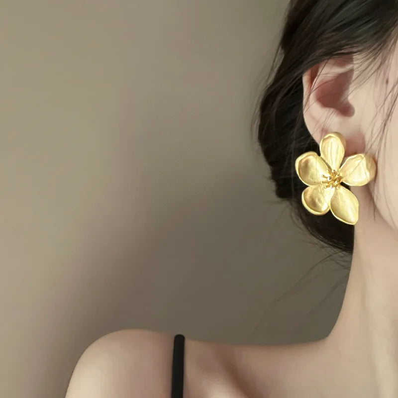 New Trendy Stainless Steel Butterfly Stud Earring Charm 18K Gold